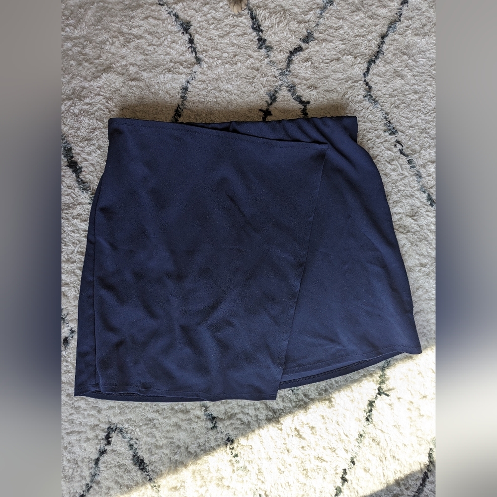 Dark blue faux wrap skirt, size 2X